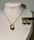 Juego óvalo dorado