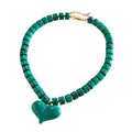 Collar bohemio corazón verde