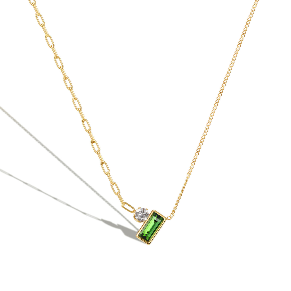 Collar diamante con verde