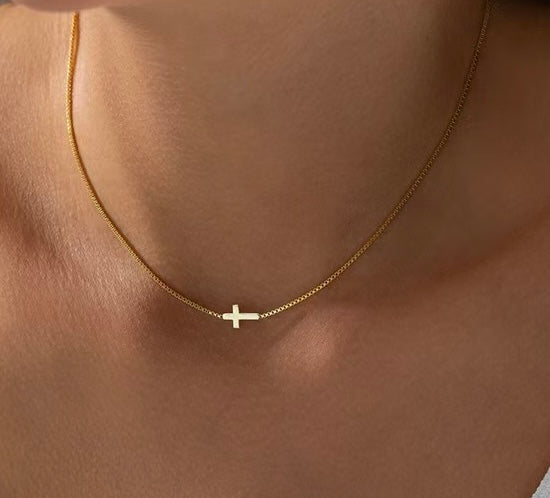 Collar cruz horizontal
