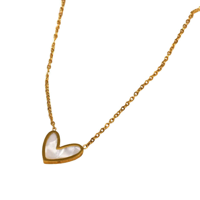 Collar corazón blanco
